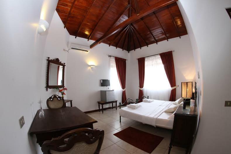 The Mgs Hotel Elpitiya  Luaran gambar